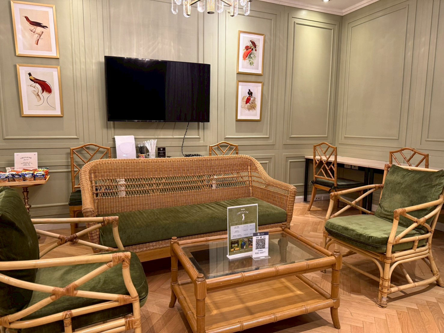 LINE ALBUM Green zone Golf sim 260108 4